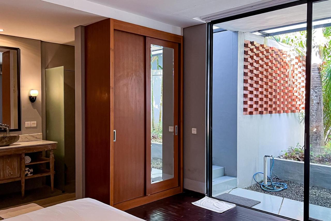 Dancing Hana Villa Nusa Dua - 2 Bedroom with Sharing Pool Minimum Stay 2 Nights - 3