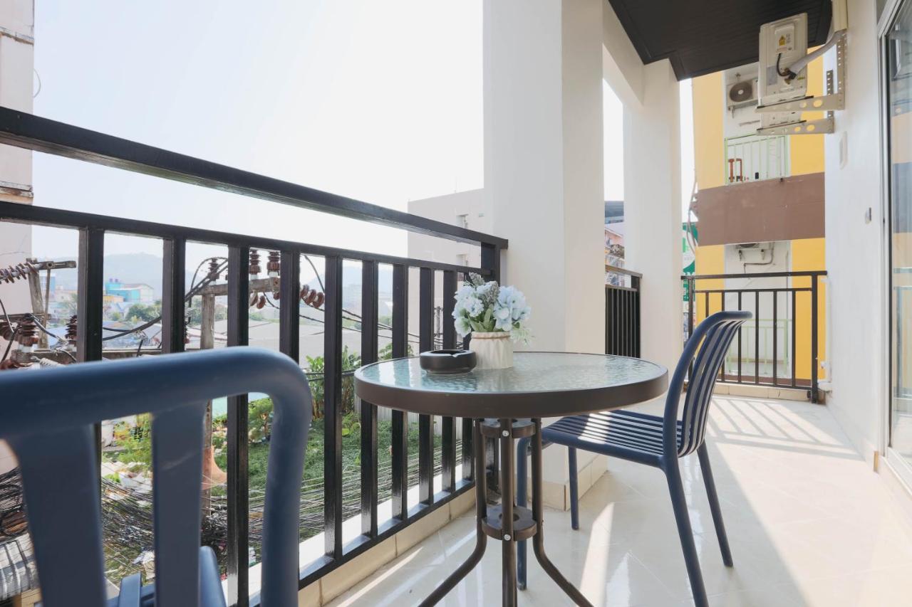 Wink City 2 Patong Center close to the Beach - 4