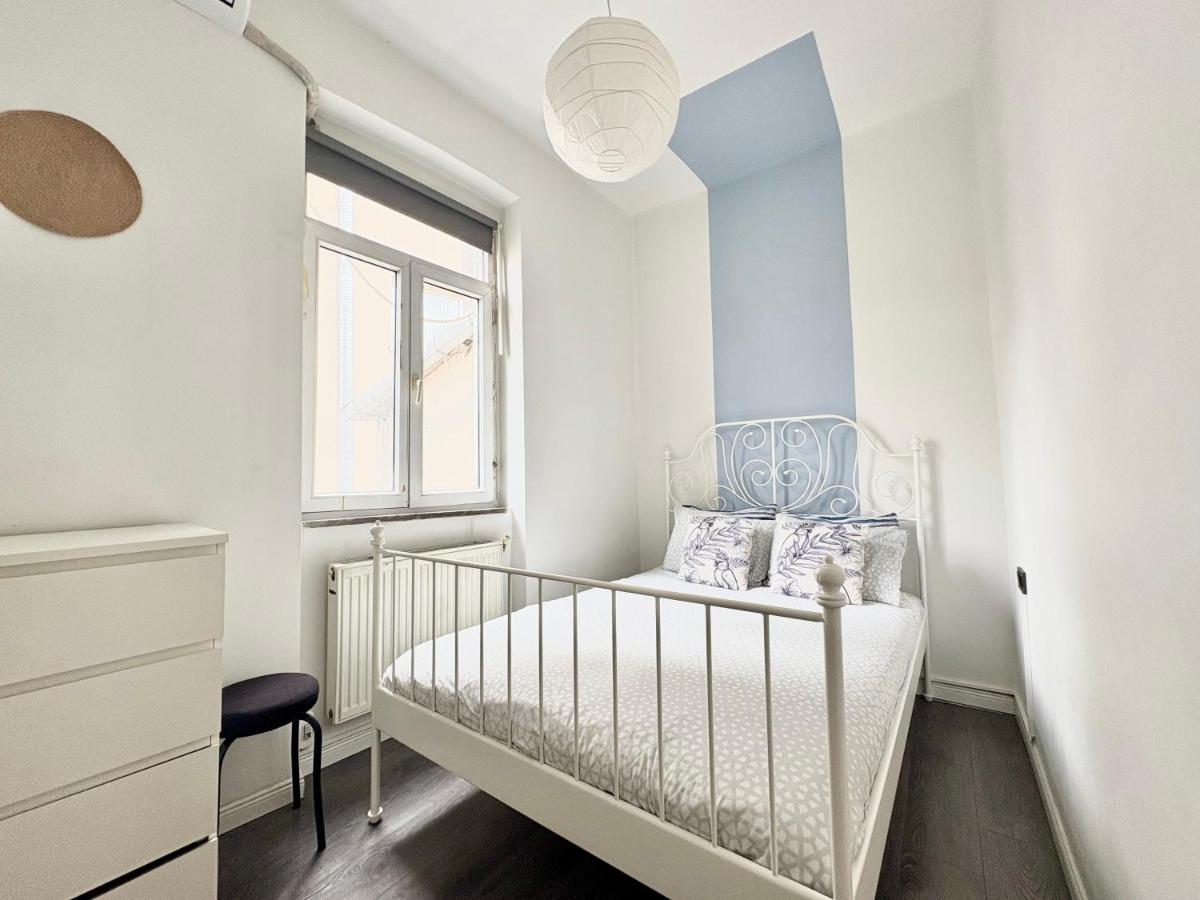 Stylish 3 Bedroom with Sauna close to Galataport Taksim - 2