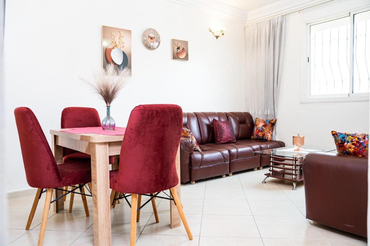 Urban Oasis Stylish Downtown Apartment