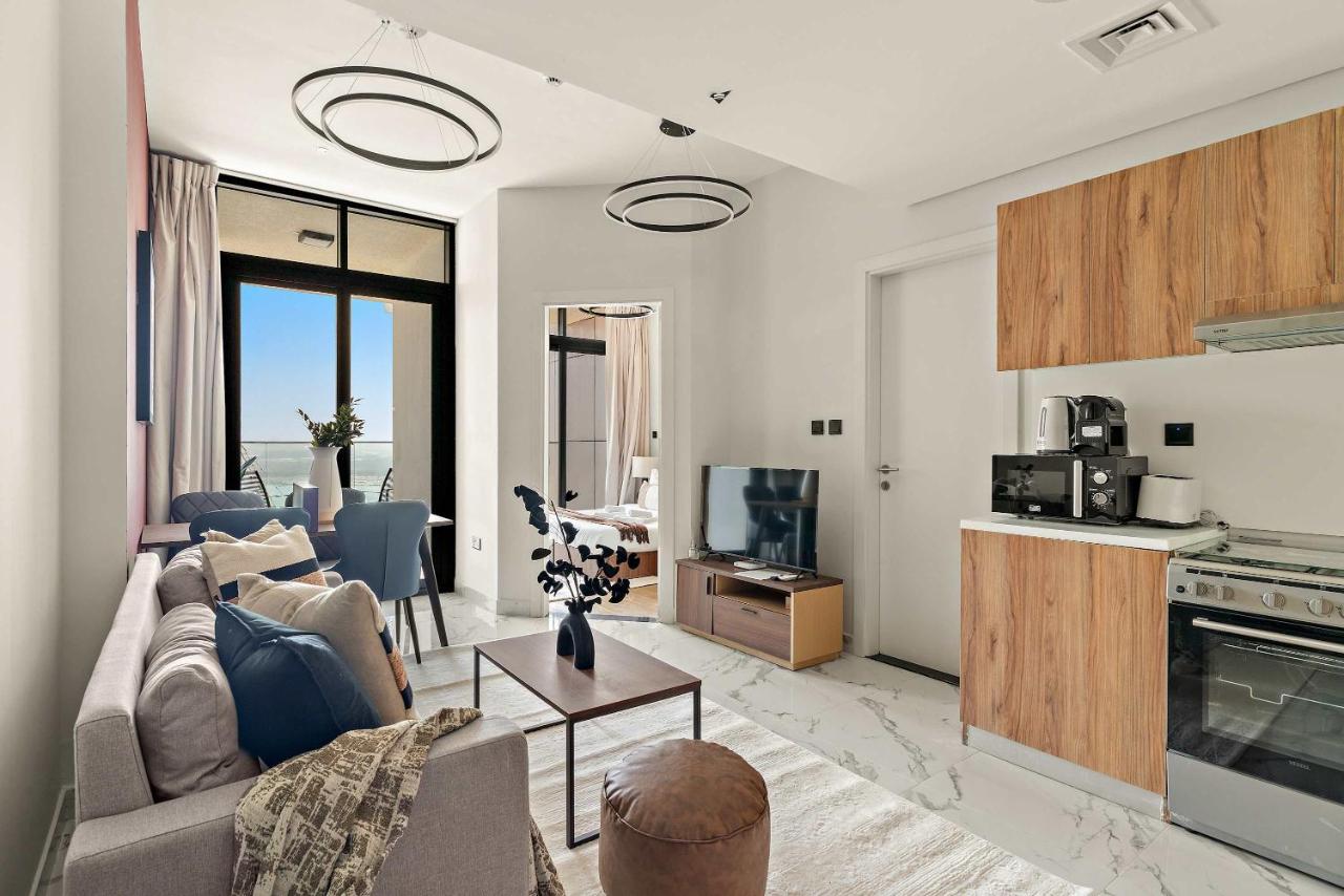 Silkhaus Vacation Homes City View 1BDR In Maryah Vista Tower - 5