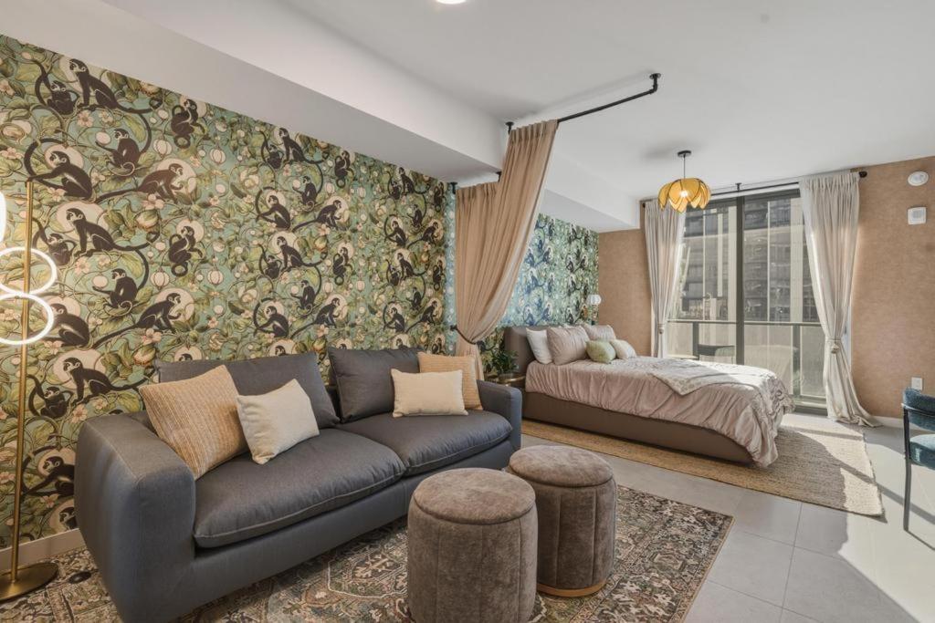 New Luxury Studio Downtown Miami Prime Location - 2