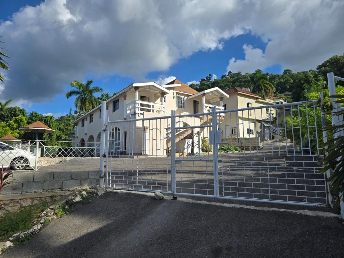 Sunset 22 by the Airport Apt#2