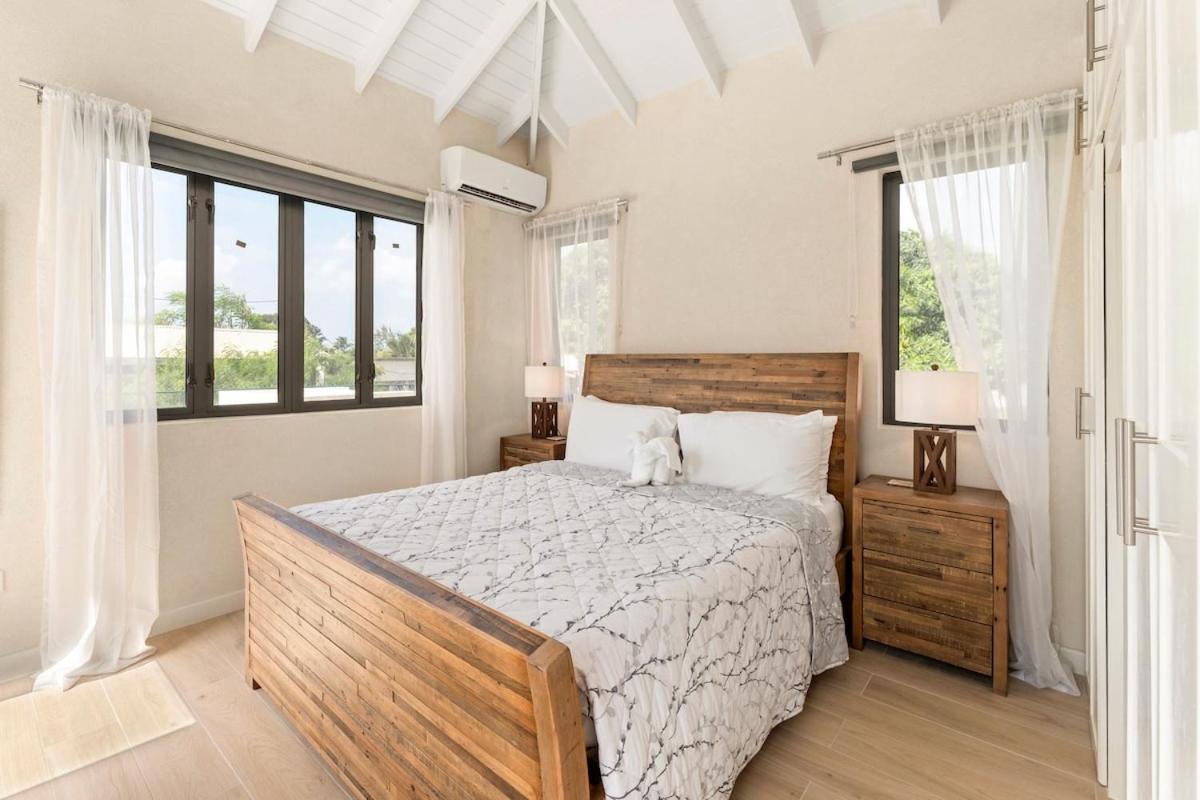 Mullins Bay View - 4 Bed - Sea View, Infinity Pool - 2