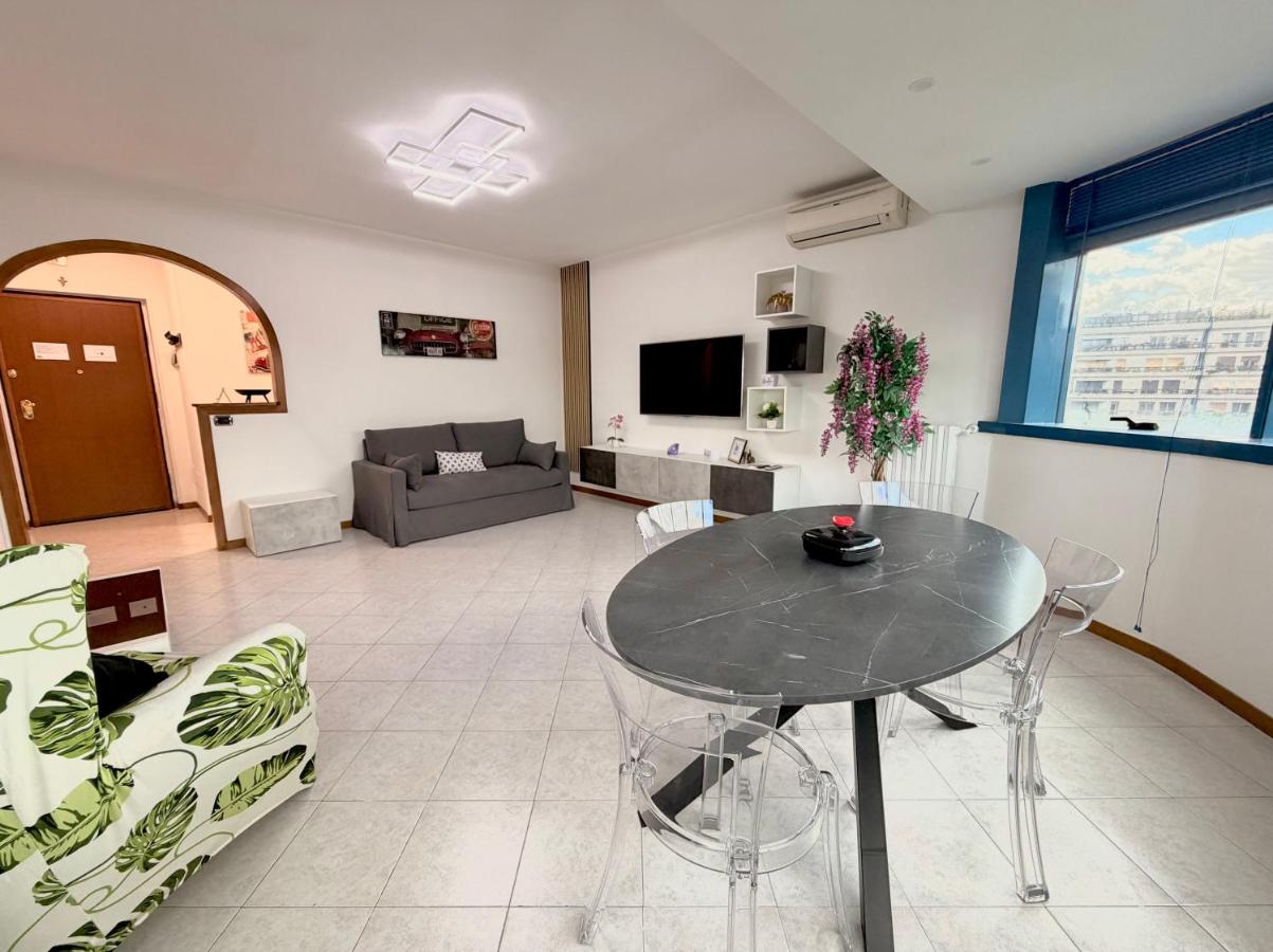 TOP Location EUR Roma - 5