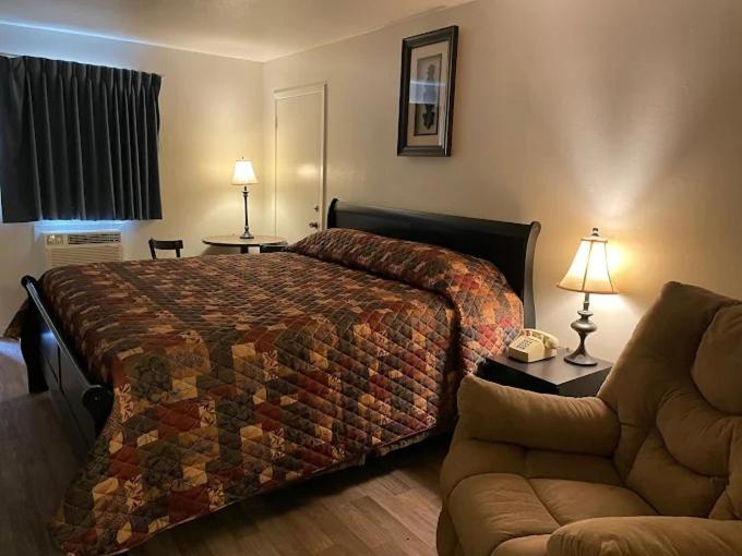 Sky Inn — photo 4