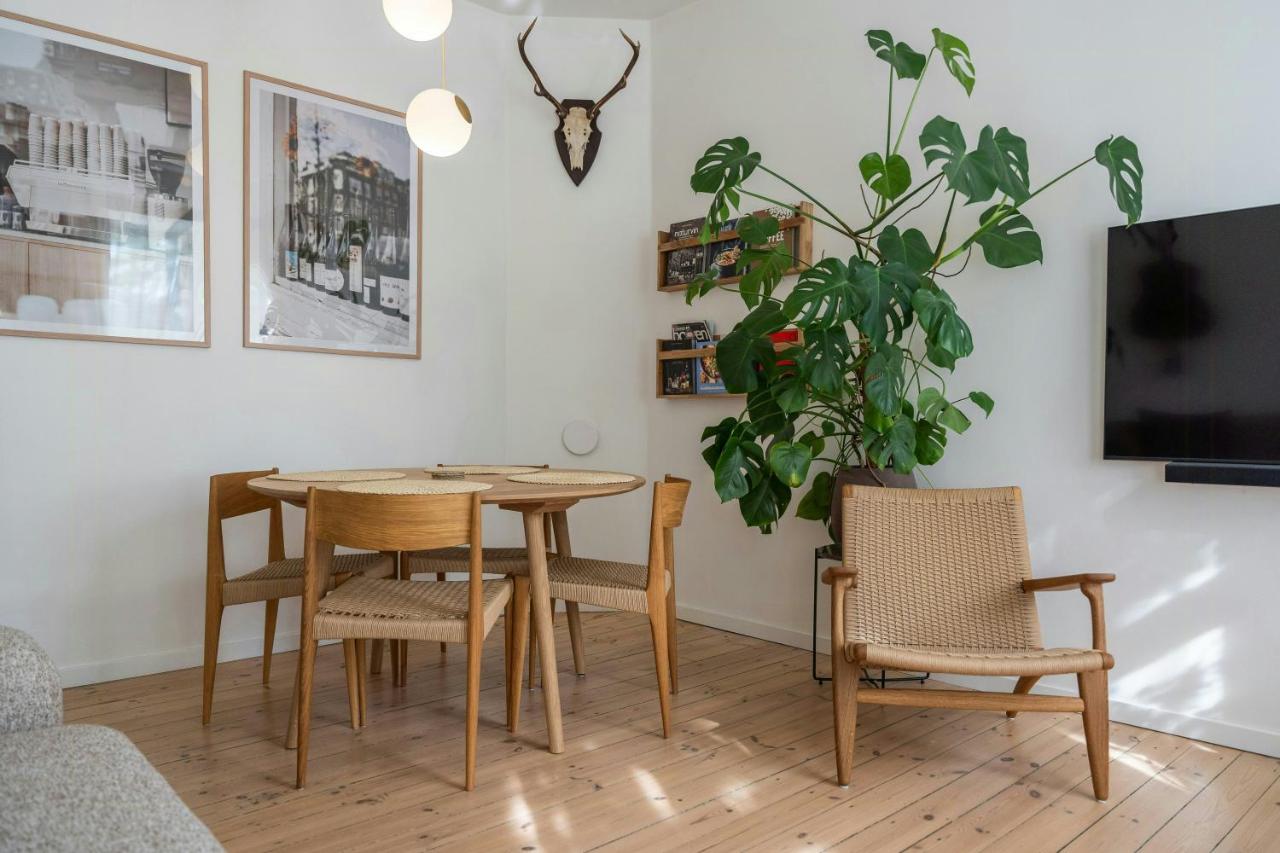 Minimalist Flat In Authentic Nordvest - 2