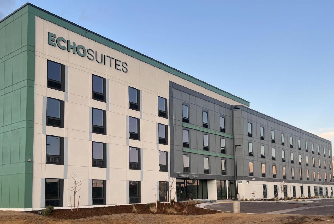 Image: ECHO Suites Extended Stay by Wyndham Colorado Springs Airpt