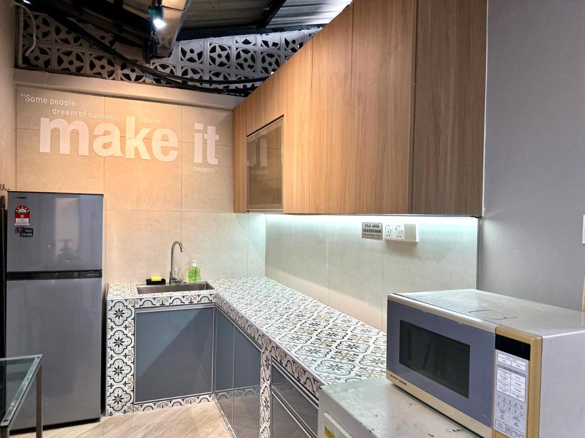 Easy Rooms Homestay JB Town near KSL CIQ - 3