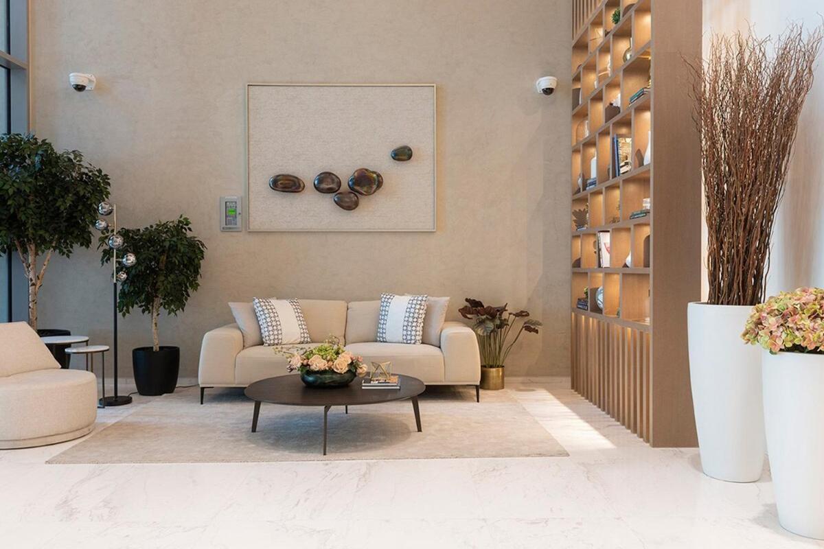 Elegant Apt With Balcony Minutes from Burj Khalifa - 5