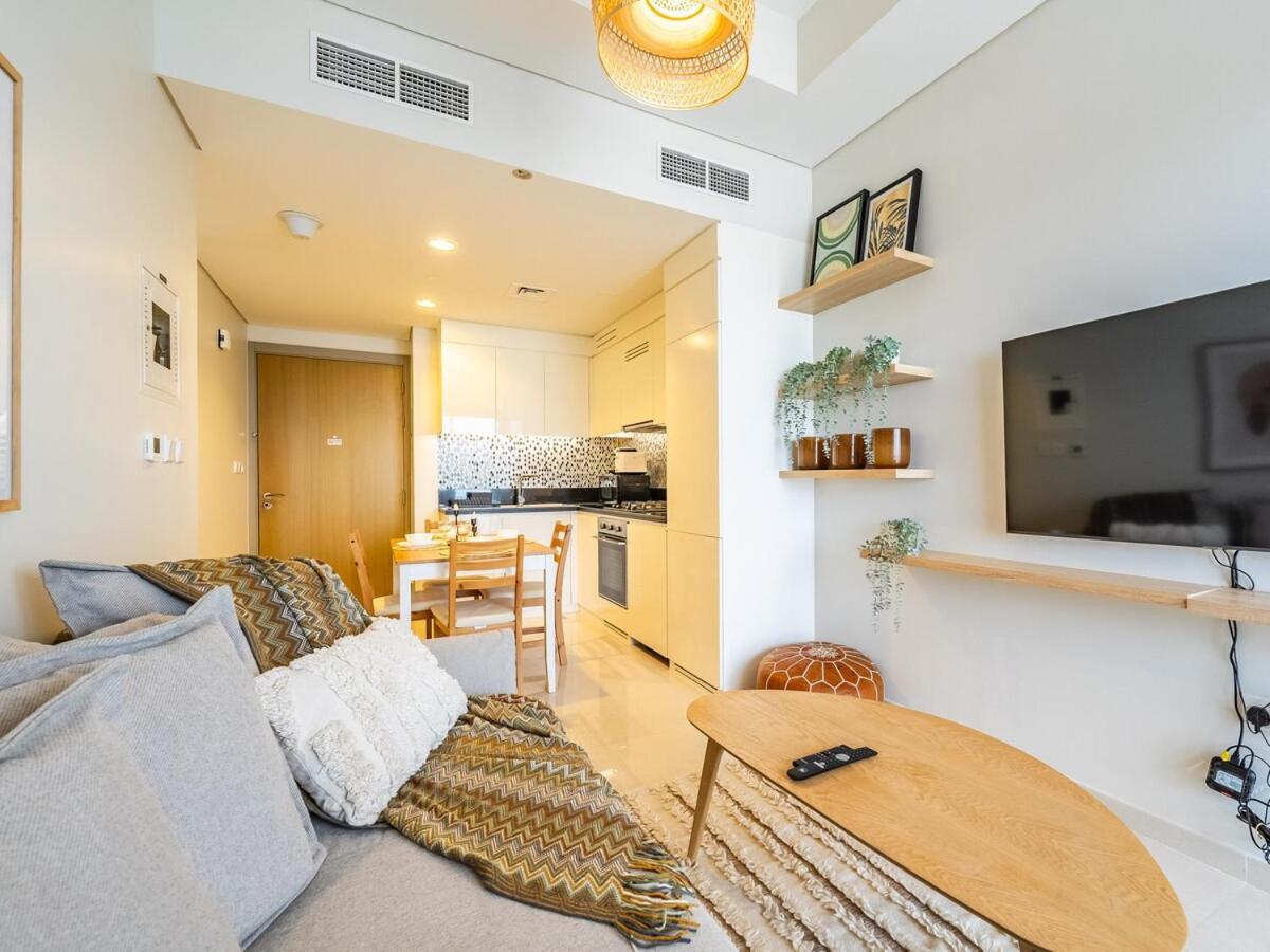 Modern and Cozy Condo With Unobstructed City Views - 5