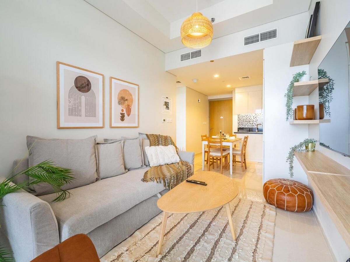 Modern and Cozy Condo With Unobstructed City Views - 4