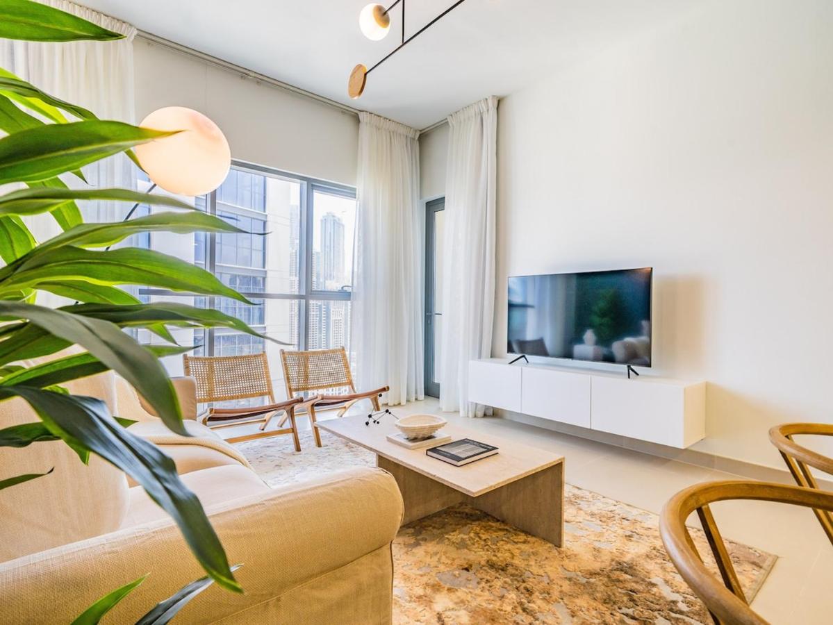 Chic Getaway with Balcony & Burj Khalifa View - 2