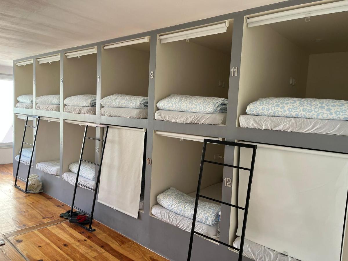 Daora Lisbon Beds - 4