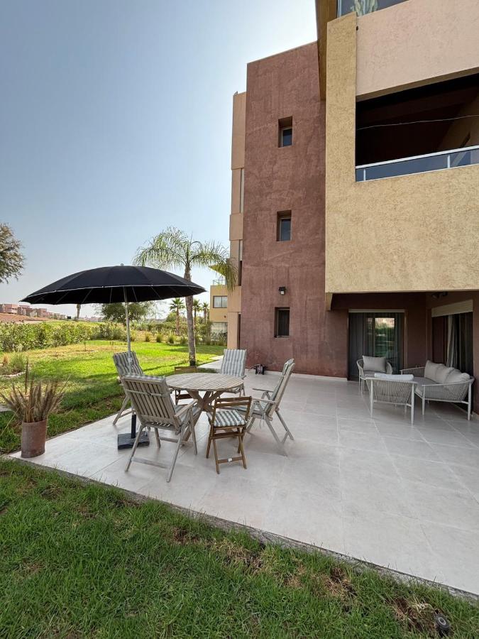 Garden apartment with Atlas views