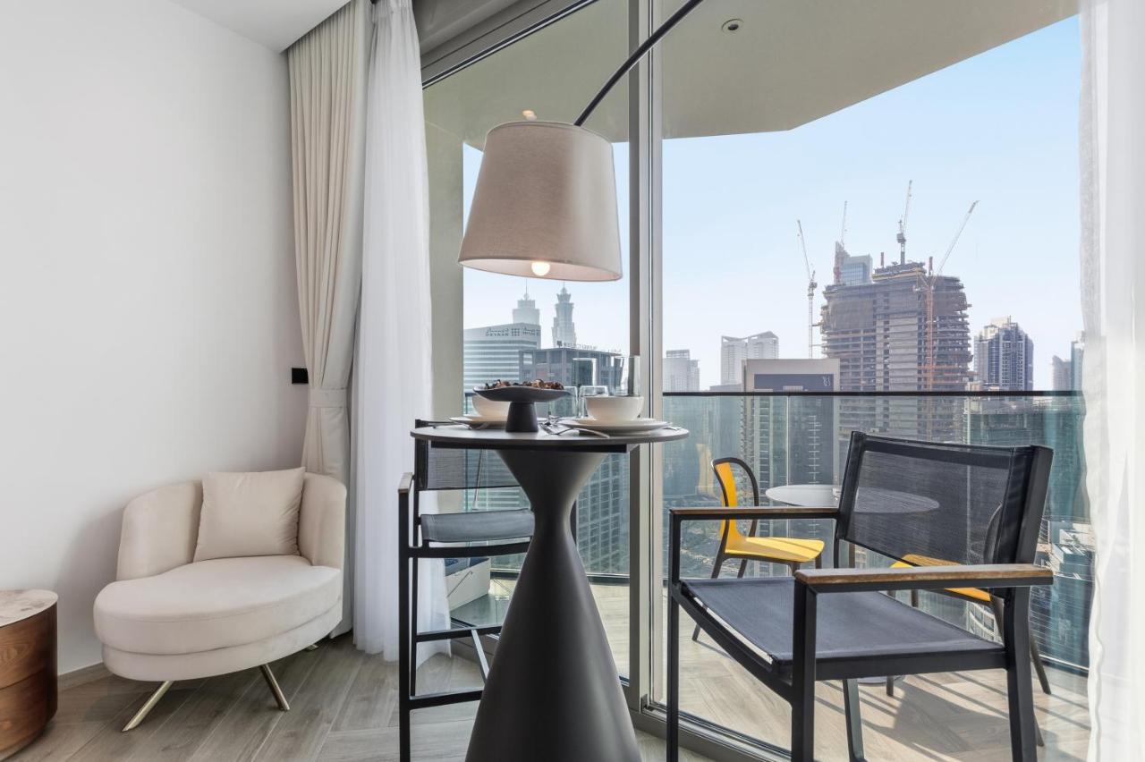 Refined Urban Studio Escape with Burj Khalifa View - 5