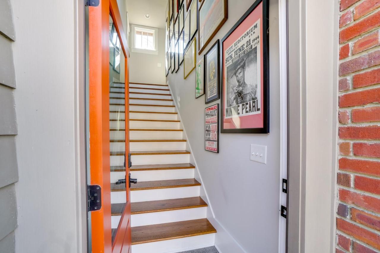 1 Mi to Centennial Park, Couples West End Retreat - 2