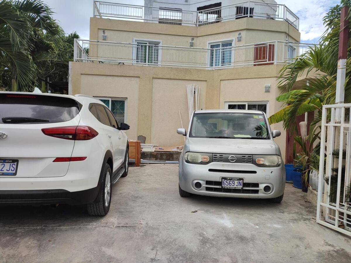 Palm Villa Residence - 5