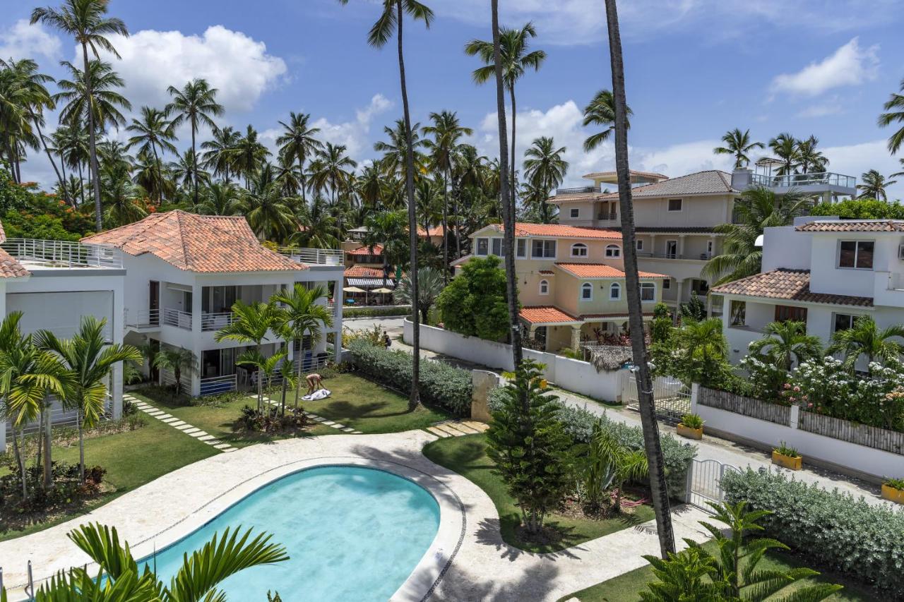 TROPICAL OASIS with Sea view and Garden view at PLAYA LOS CORALES