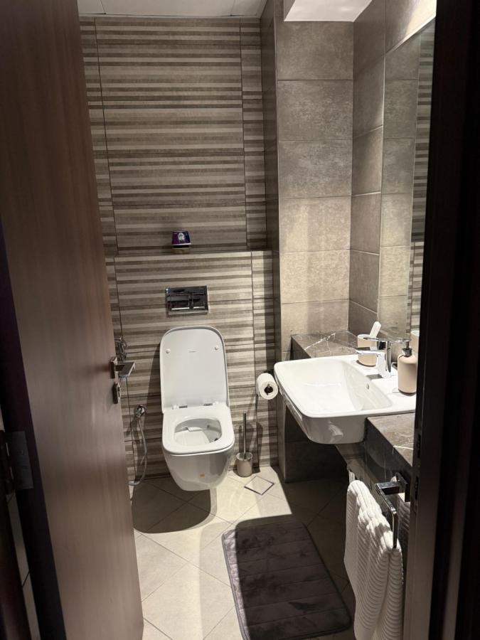 1 Bedroom Apartment in Saadiyat Island - 2