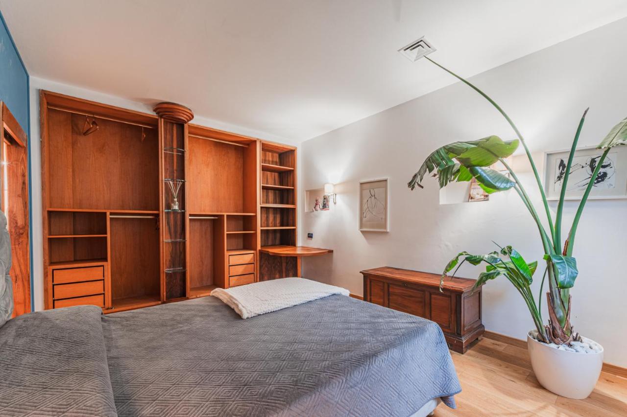 Pistacchio House-Spacious home with private patio - 2