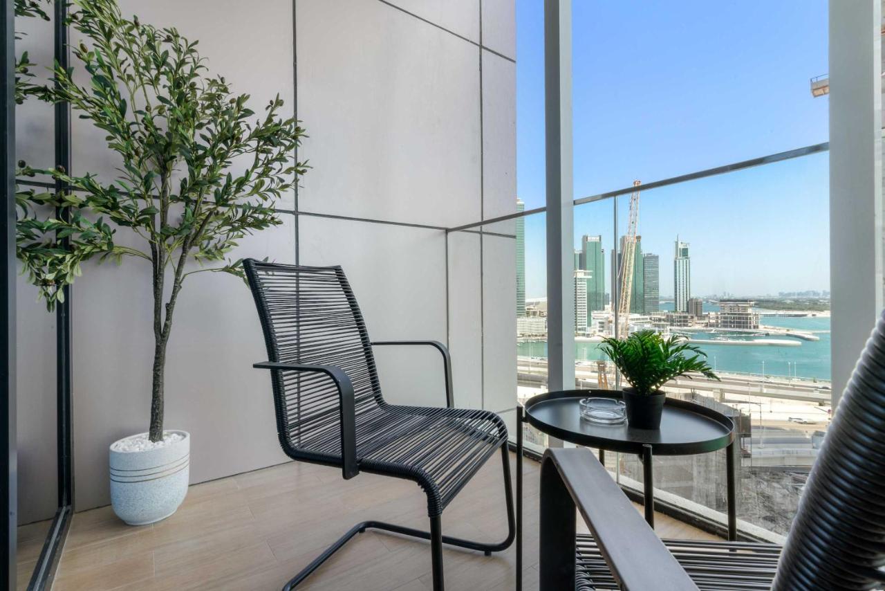 Silkhaus Vacation Homes Stylish Studio with Balcony 2 Min to ADGM in Al Maryah Vista - 2