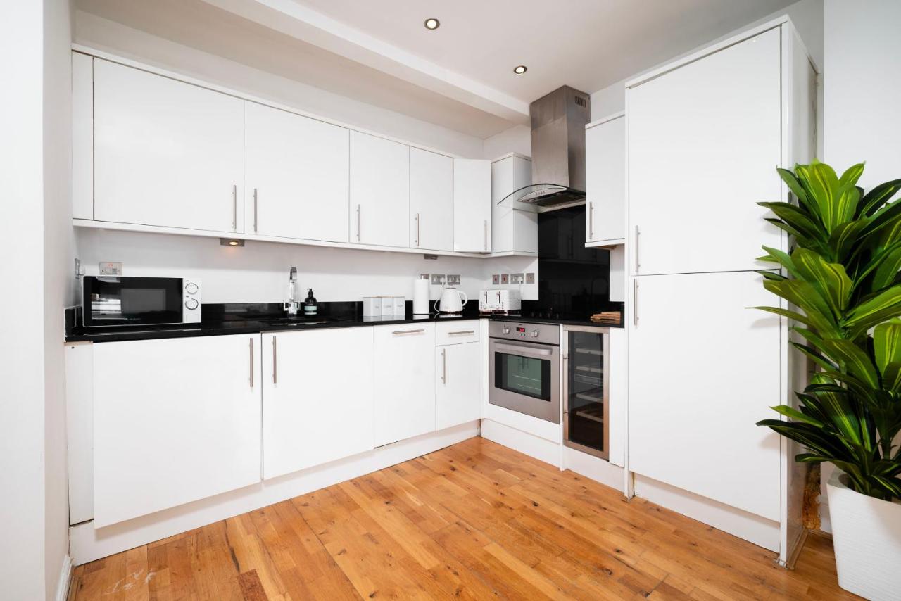 Marylebone 2-Bed with Private Roof Terrace - 4
