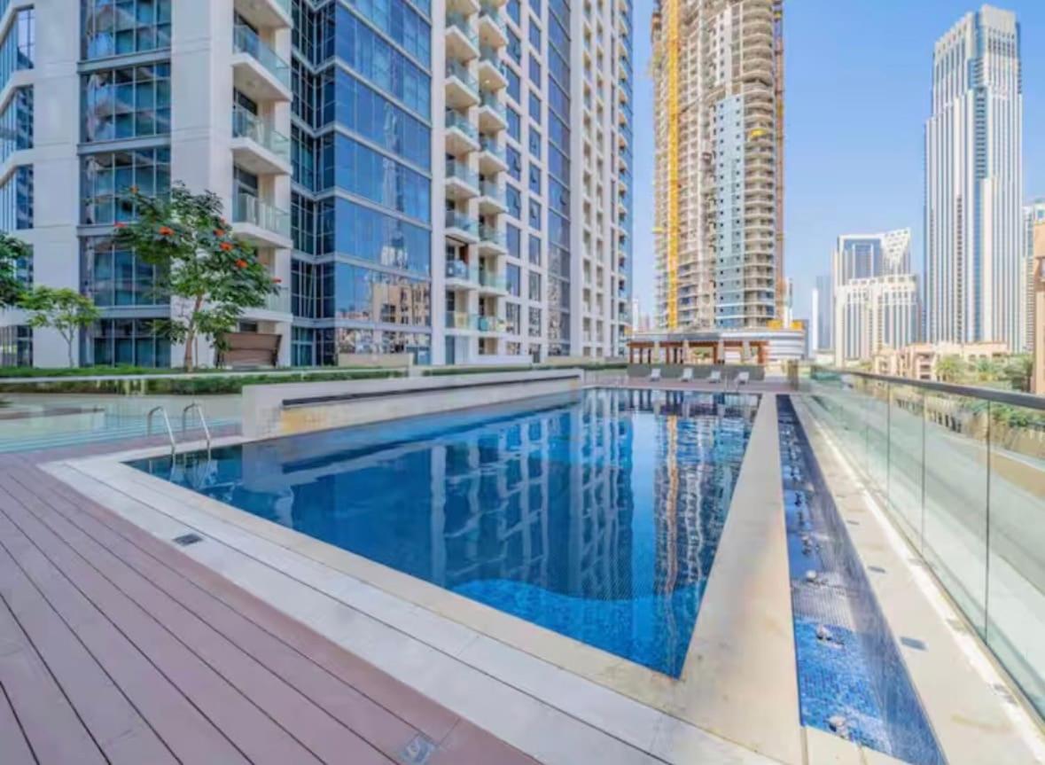 Casa Nura - Burj Khalifa View - Downtown 1BR - 4
