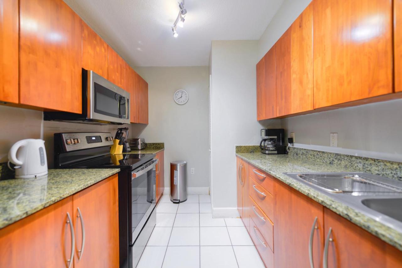 Brickell's Best Location W Free Parking - 4