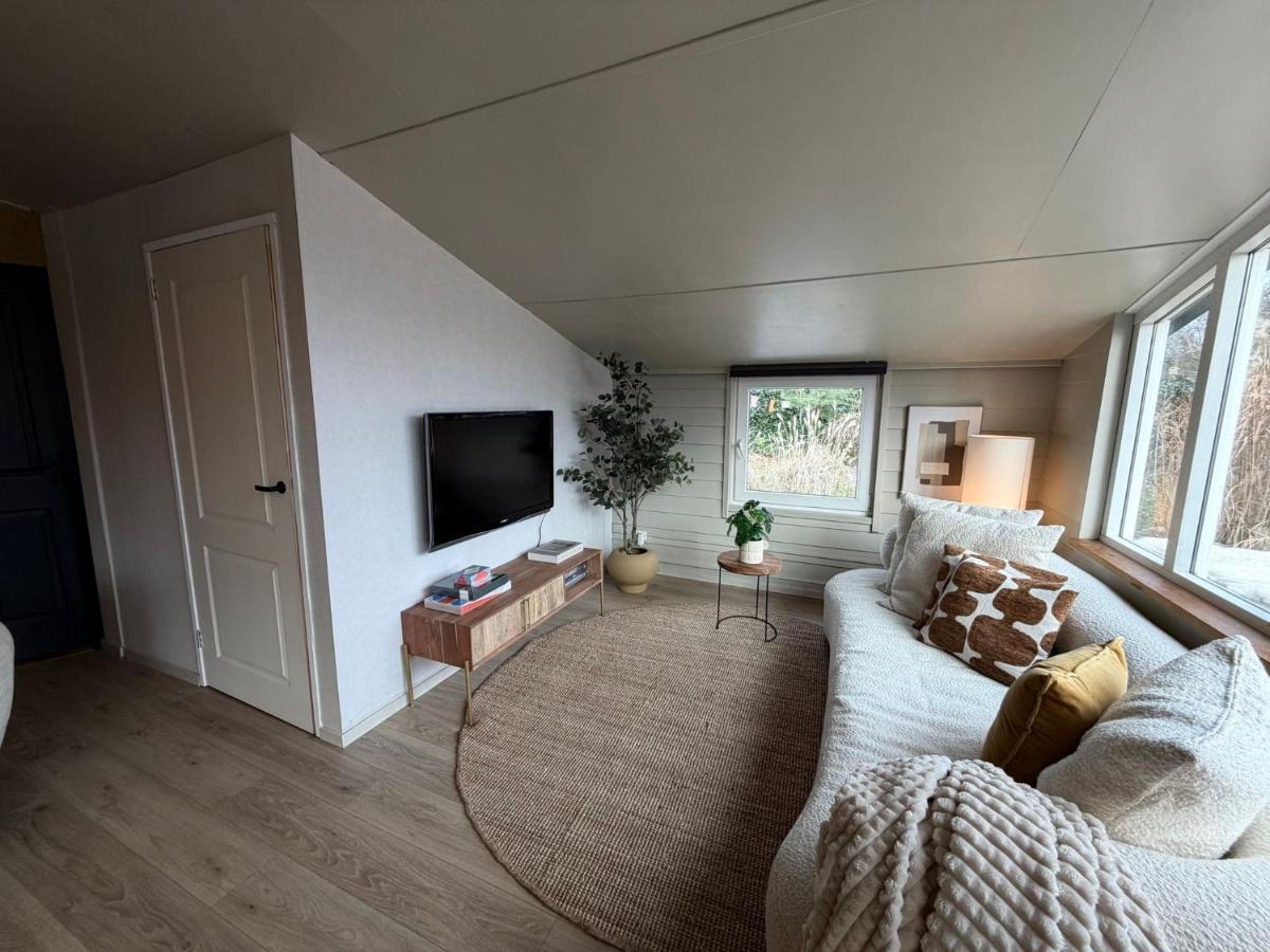 Beautiful house on an island near Amsterdam - 4