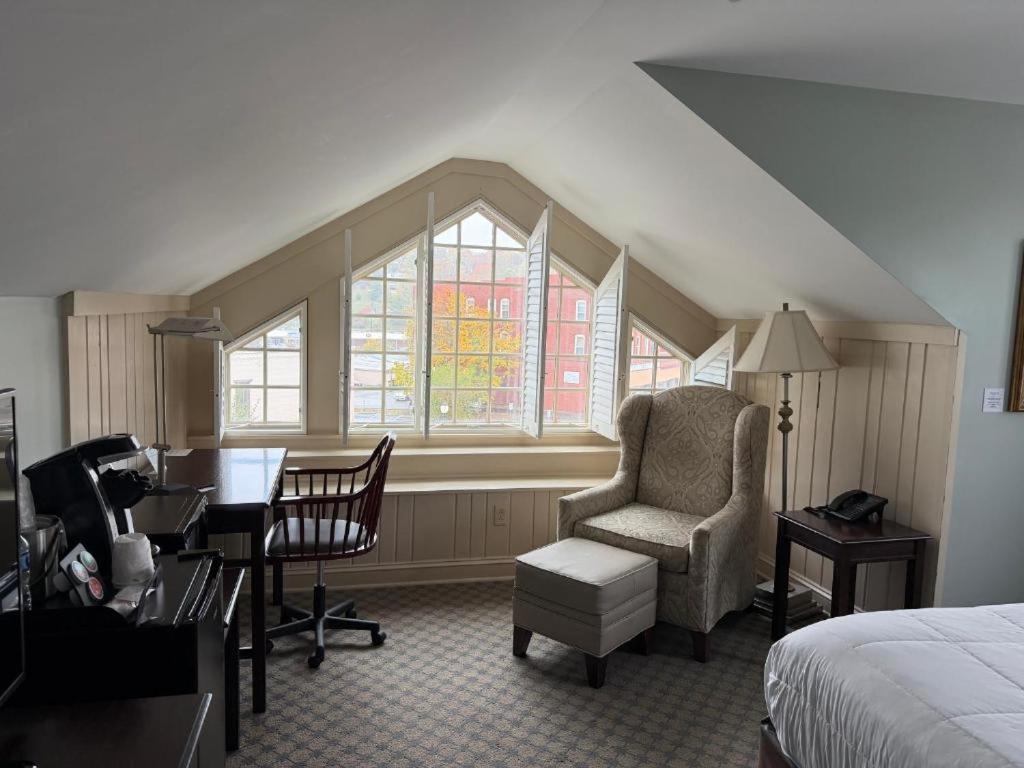 Carriage Hill Motel Inc — photo 10