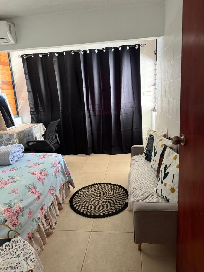 Central Elegance - 2