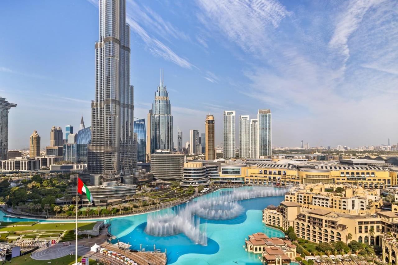 Penthouse with Burj Khalifa & fountain views