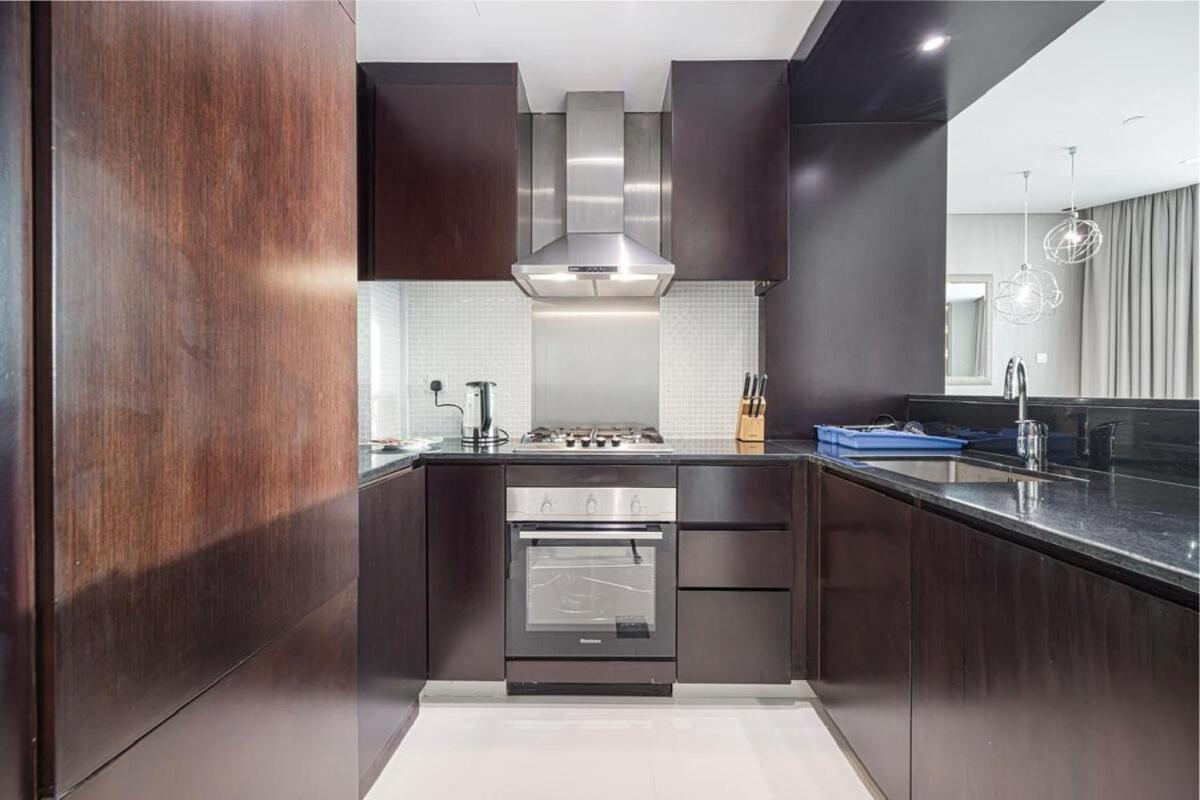 Luxury 2BR in 5star Hotel, 2 pools, Gym, Spa, Restaurants on site - 5