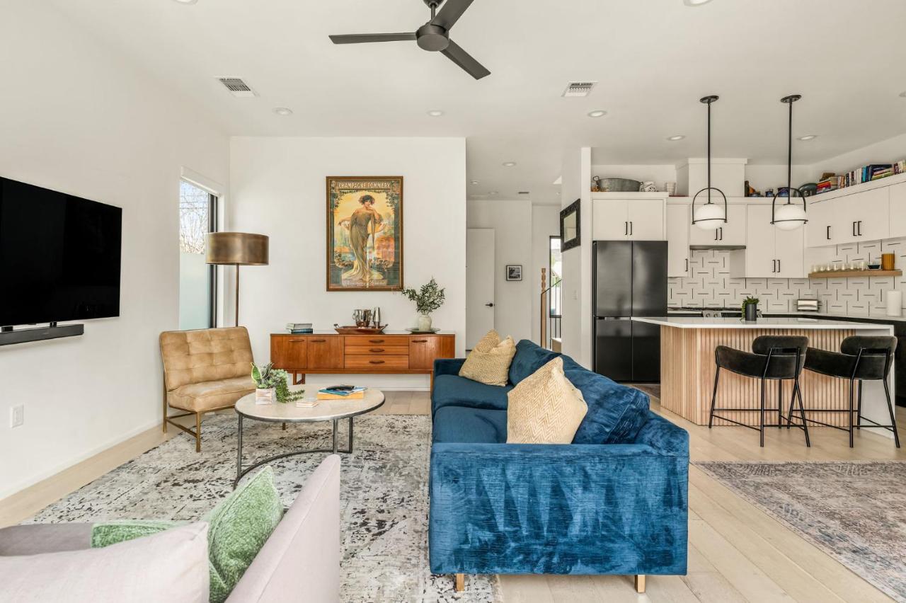 Central Austin Oasis with Pool - Sleeps 9 - 2