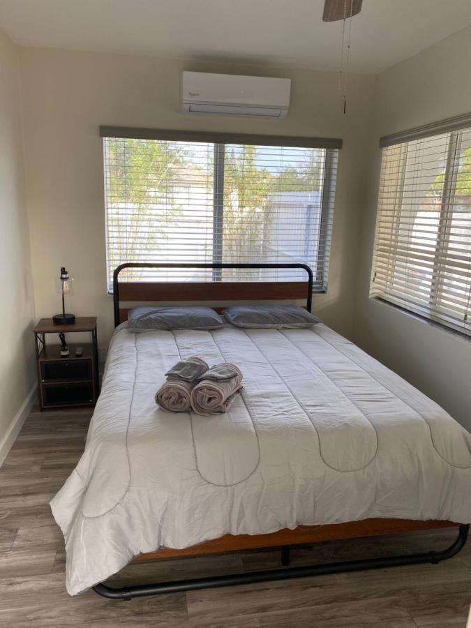 The blue Homestay near Miami Airport - 2