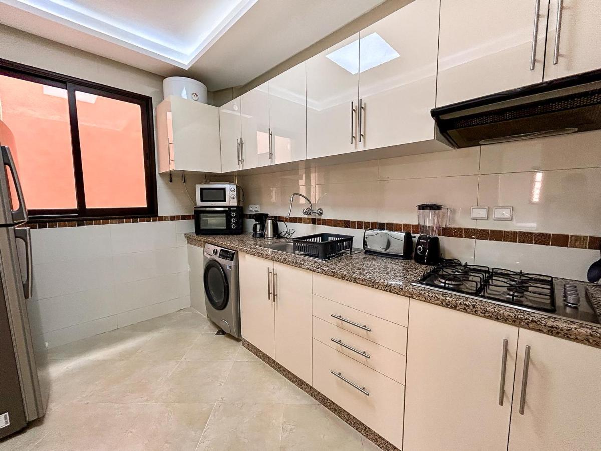 Spacious Apartment 102m2 3 Bedrooms 2 Bathrooms 8 Guests Elevator Self Check in - 4