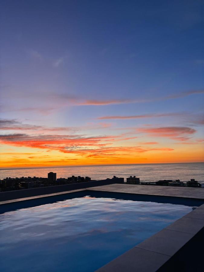 Quiet Elevated Ocean View Apartment