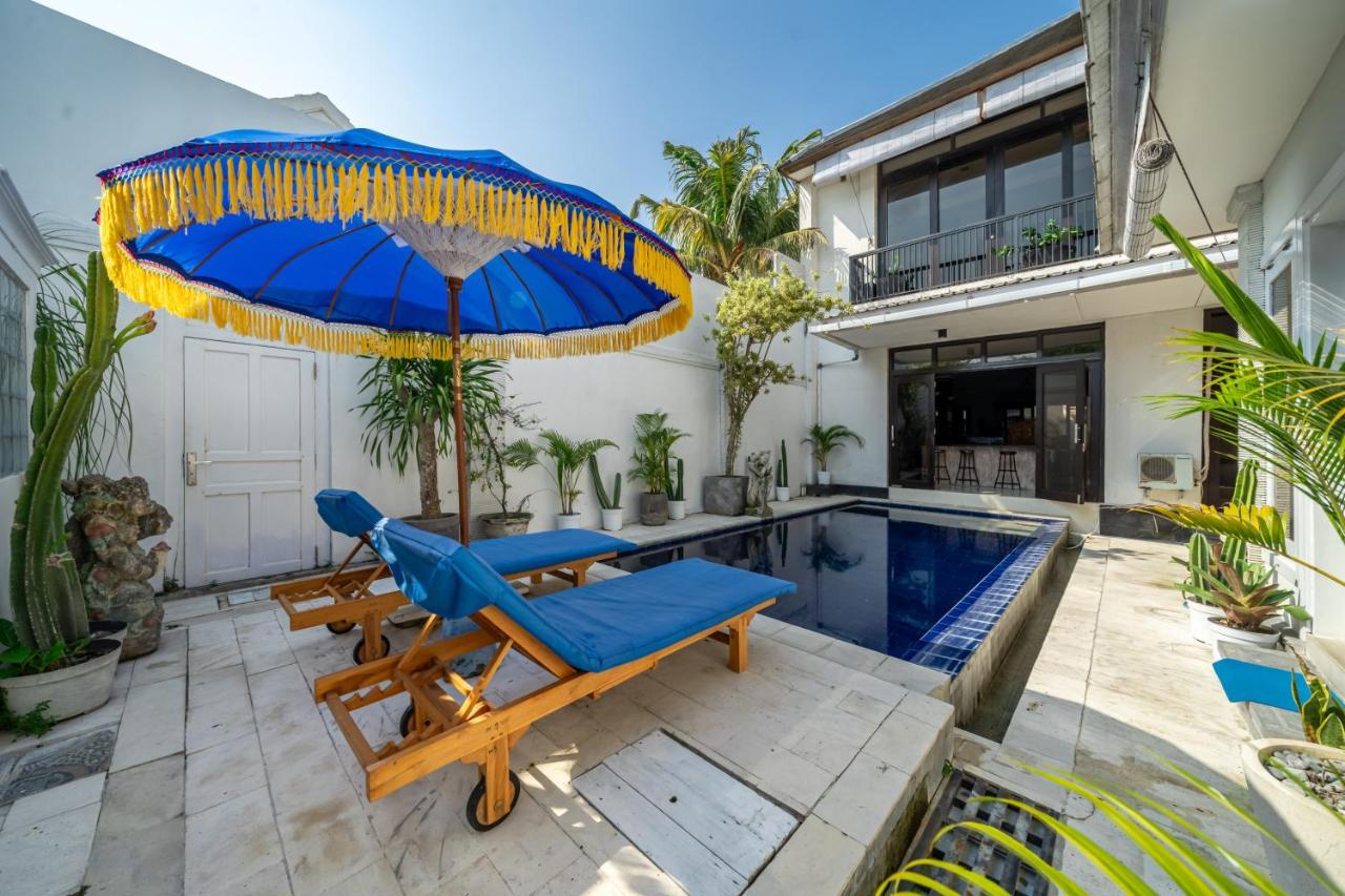 4 BR Villa near the sea with private pool in Canggu - 3