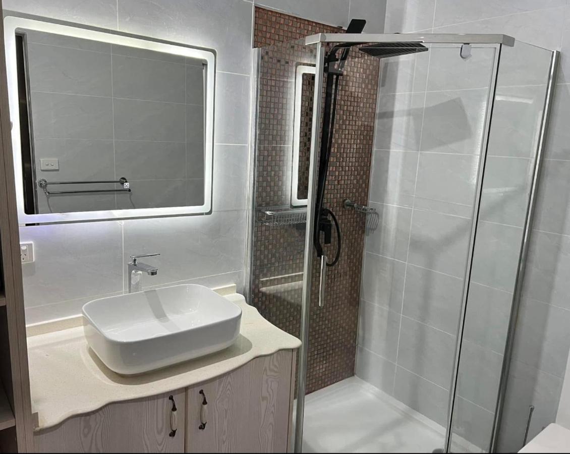 Elite Apartments - 4