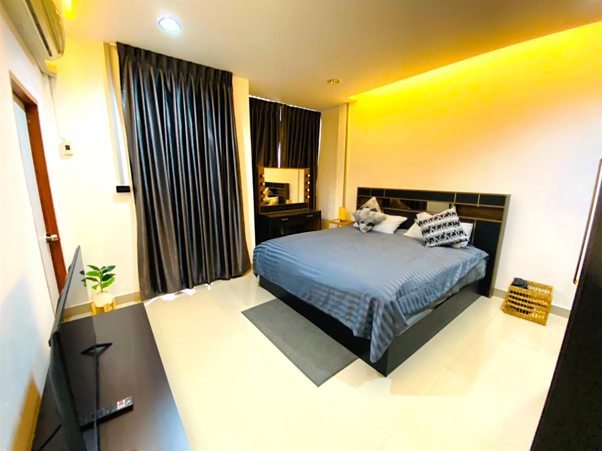 Cozy Nest Near Downtown - 4