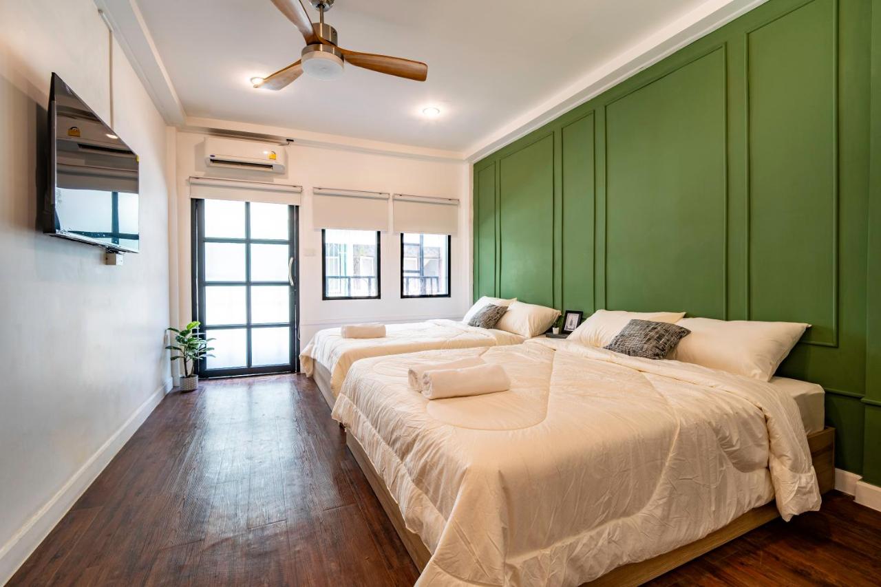 Renn Stay Sukhumvit l 4 people 2 bed l 8 min walk to BTS Asoke