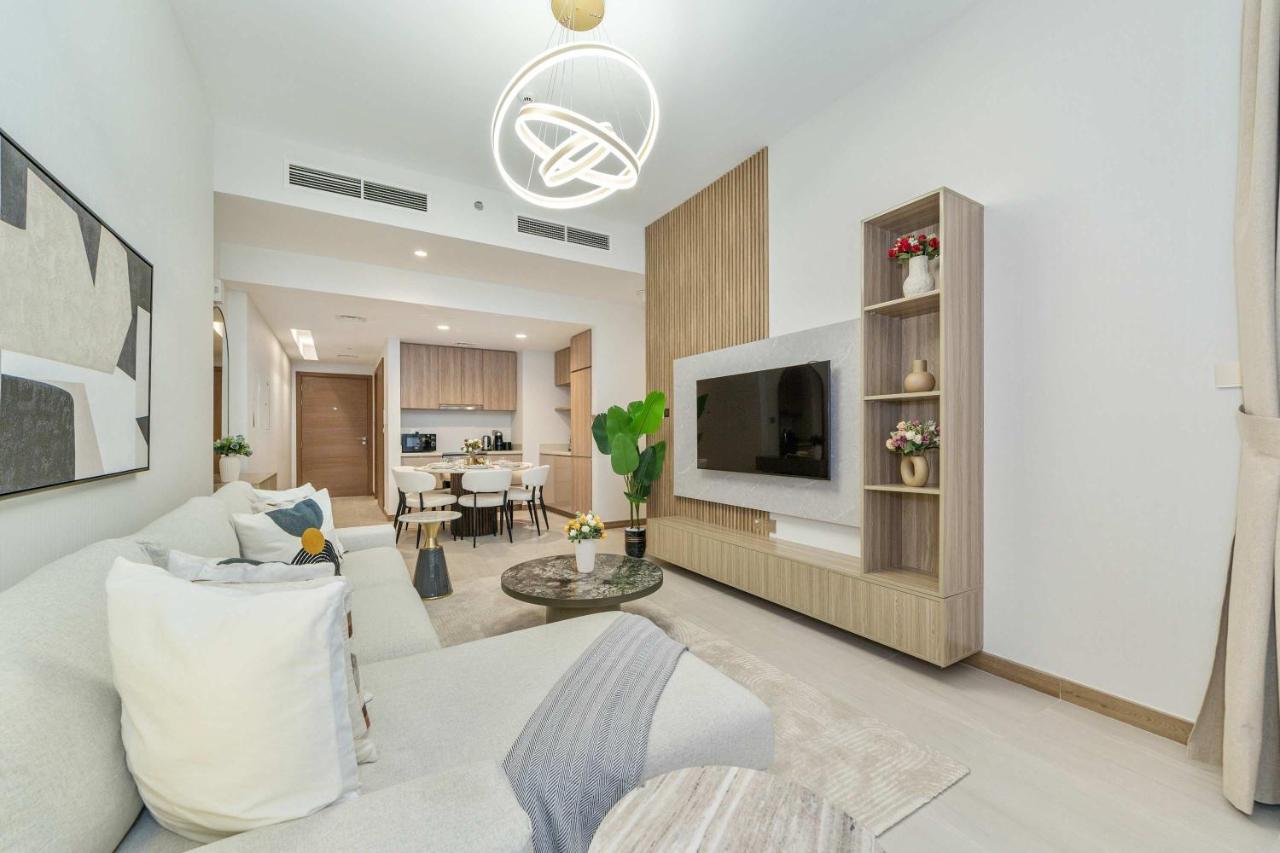 Premium 2BR Apt Home Fully Furnished - 2