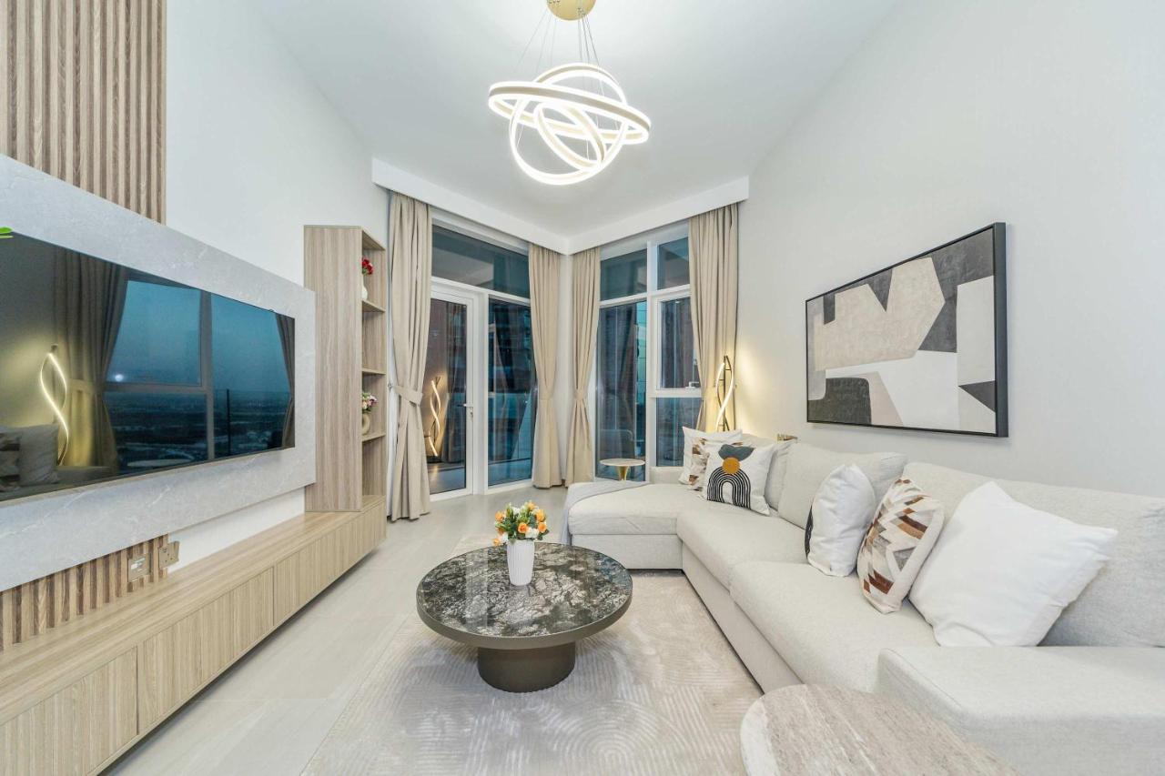 Premium 2BR Apt Home Fully Furnished - 3