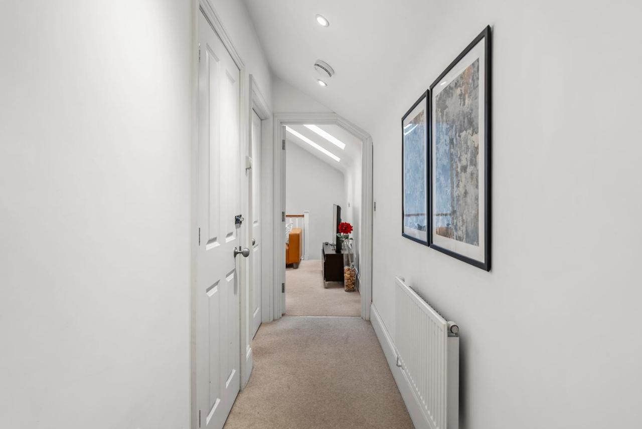 The Bath Boutique Retreat - Parking - 5