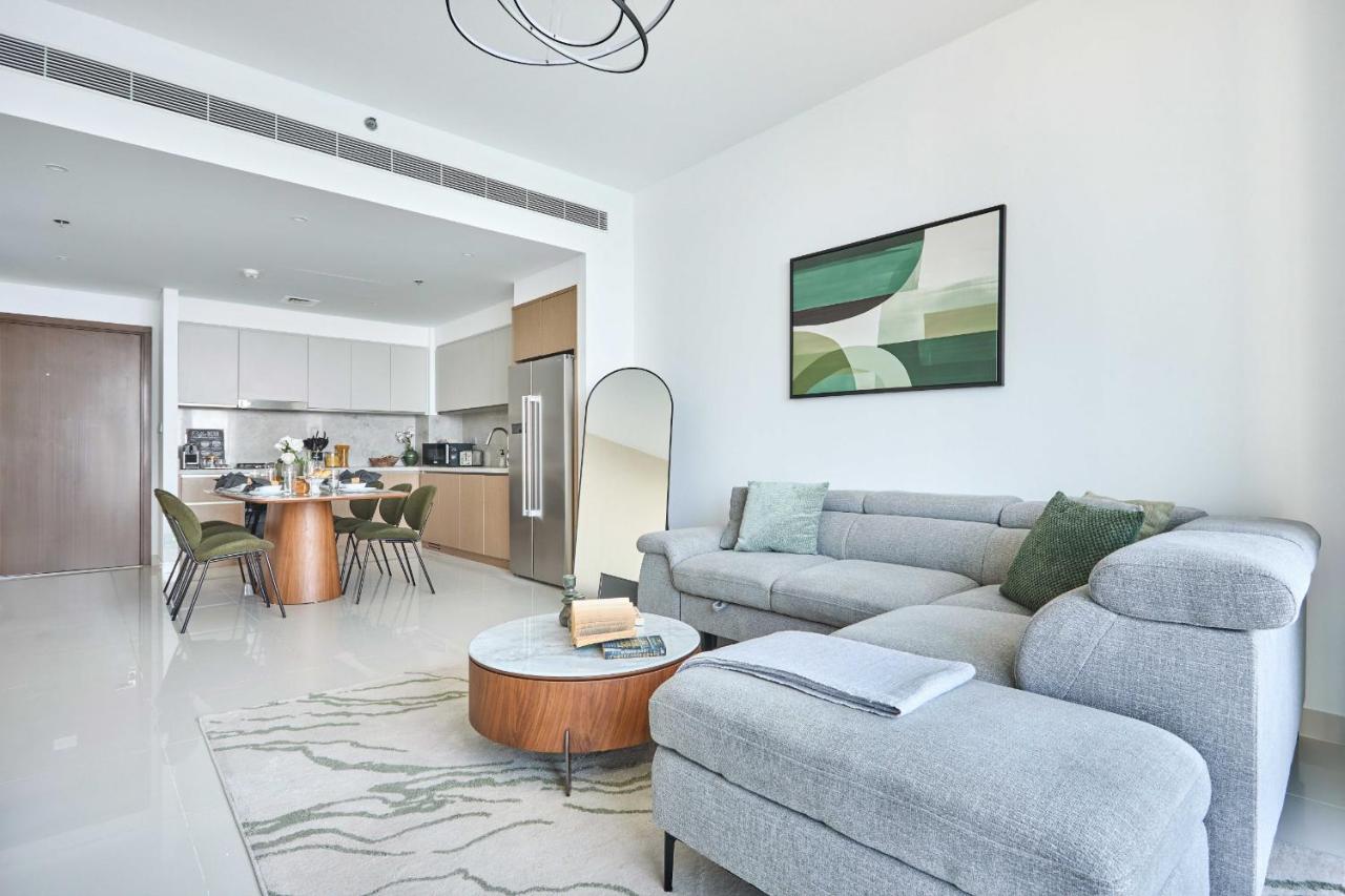 Frank Porter - Beach Isle, Emaar Beachfront - 3