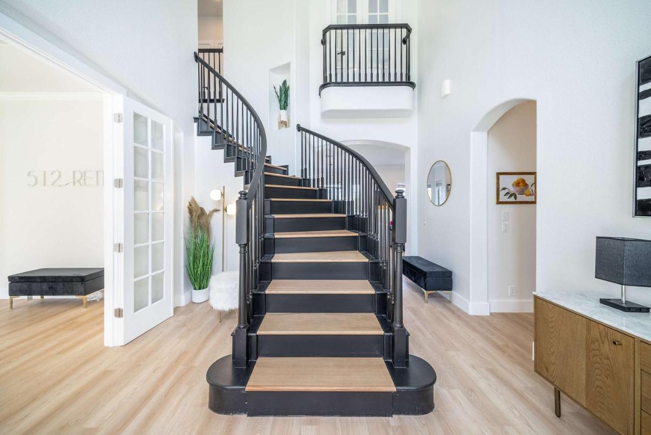 Austin Luxe Retreat Pool Spa Game Room Fire Pit - 4