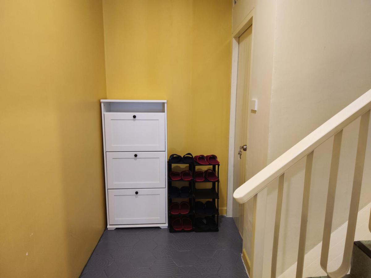 Retrovibes Sathorn BTS Saphan Taksin ICONSIAM Asiatique Chao Phraya Max 9 persons - 3