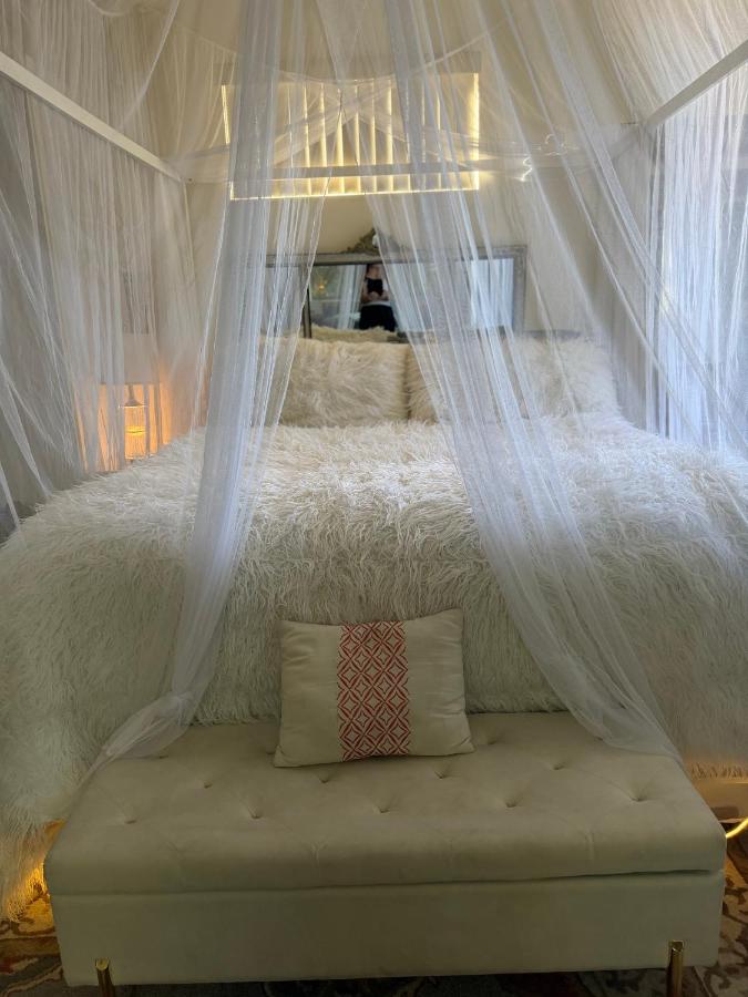 Peaceful Upstairs Oasis - 2