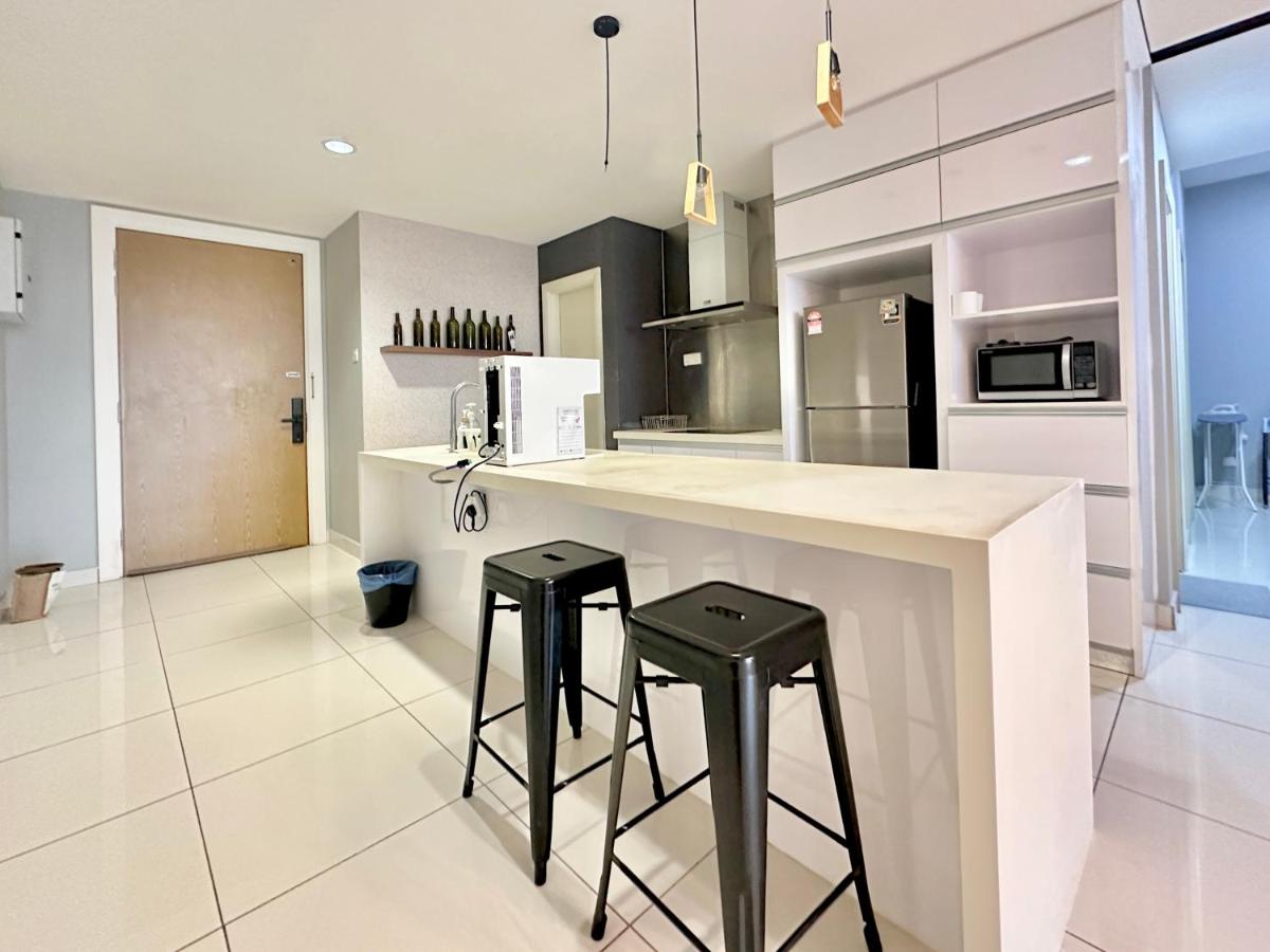 Spacious 2BR Mid Valley Southkey 5-6 Pax Near CIQ - 4